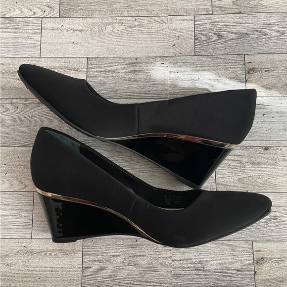 Alfani step n flex wedge - Picture 5 of 9